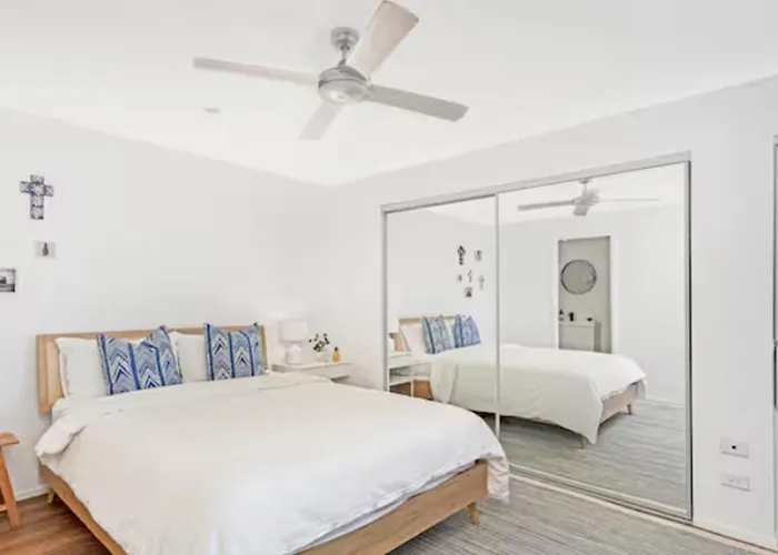 Oceanside Cove Aparthotel Gold Coast